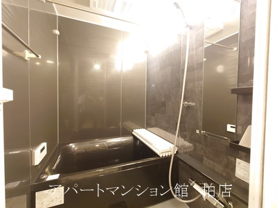 パークヒルズの浴室