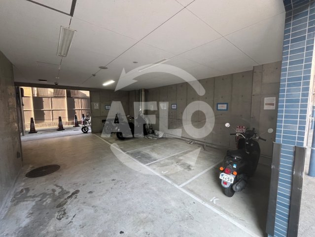 プレサンス難波インフィニティのその他共用部分|プレサンス難波インフィニティ　バイク置き場