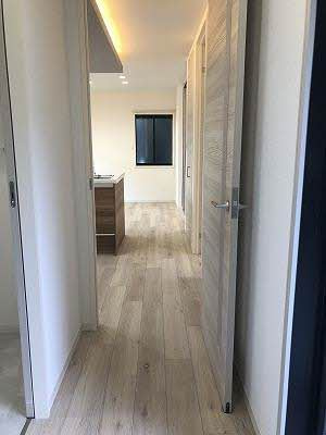 クレセント・トウヨウ A棟の内装