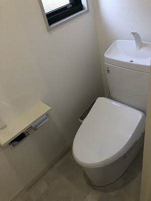 クレセント・トウヨウ A棟のトイレ