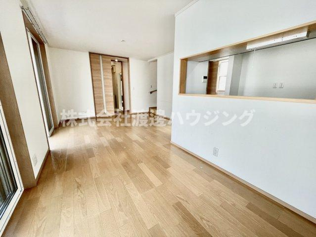 Forest　Maison　H&Mの居間・リビング