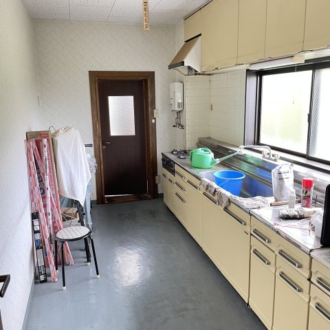 長野県大町市大町 元整形外科クリニックのその他