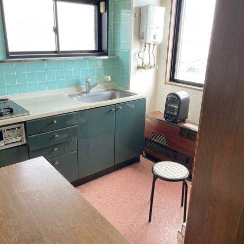 長野県大町市大町 元整形外科クリニックのキッチン|3階のキッチンとなります