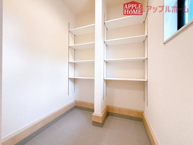 [新築住宅] 深谷市岡里 第3 全1棟の収納|SICあります♪