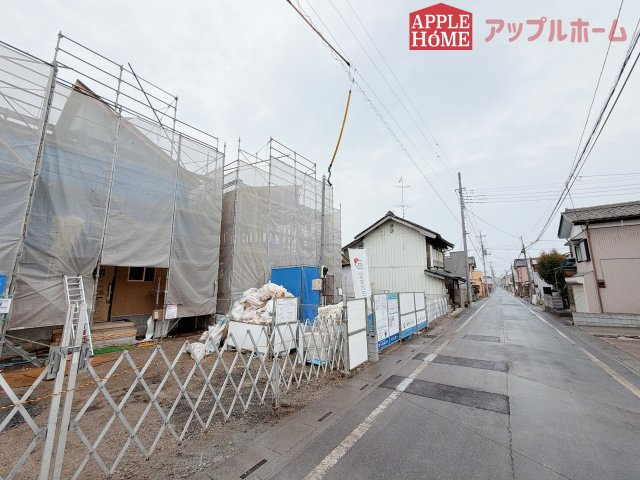 [新築住宅] 深谷市田所町 第3 全2棟の前面道路含む現地写真
