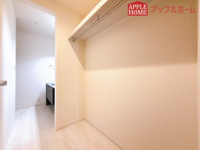 [新築住宅] 深谷市田所町 第3 全2棟の収納|ファミリークローゼット完備♪