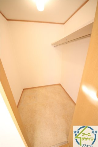 ユマリアコートの収納