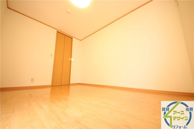 ユマリアコートの洋室