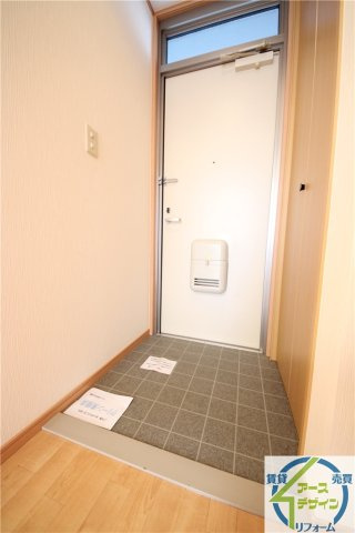 ユマリアコートの玄関