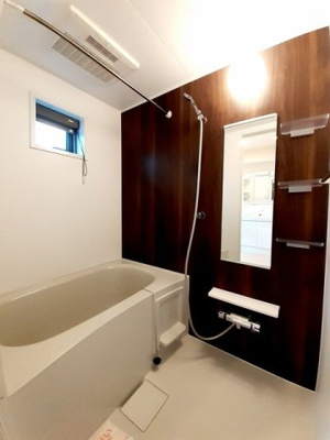 【浴室】 | グランシャン | 落ち着いた空間のお風呂です