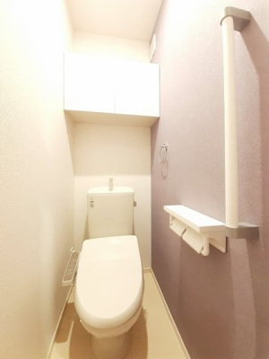 【トイレ】 | アーバングレイスⅥ | 清潔感のあるトイレです