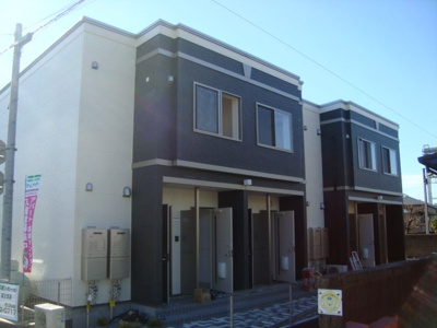 【外観】 | エバープレイス | 外観写真（昼）