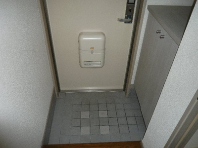 【玄関】 | ダンサエルマーナ | 玄関