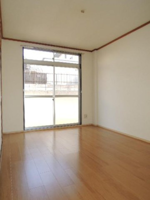 【居間・リビング】 | エルディム野村 | 使いやすい居間です