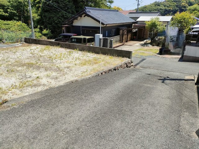 長府逢坂町　土地の外観
