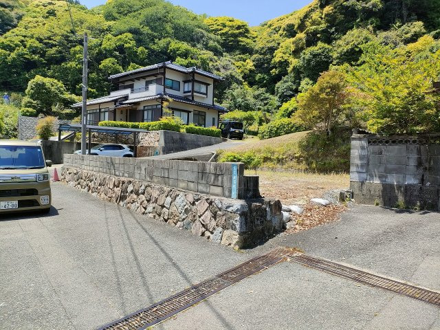 長府逢坂町　土地の外観