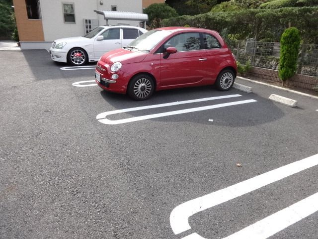 ＳＡ・ＫＵ・ＲＡの駐車場