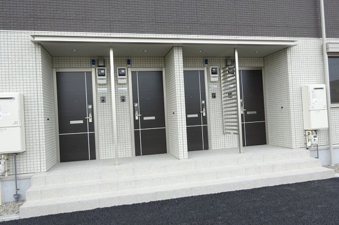 セレクトのエントランス|エントランス