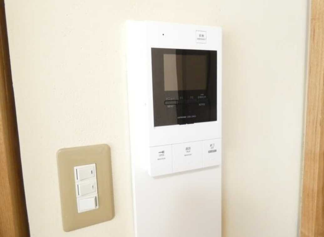 PLATEAU　南東角部屋　ネット無料　ファミリー向けのセキュリティ