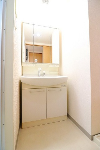 第９小谷ビルの洗面所