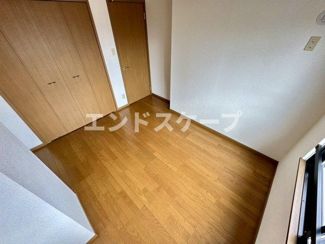 コムフォートワンの洋室|高崎、前橋のお部屋探しはエンドスケープまで！お客様の理想お聞かせ下さい♪