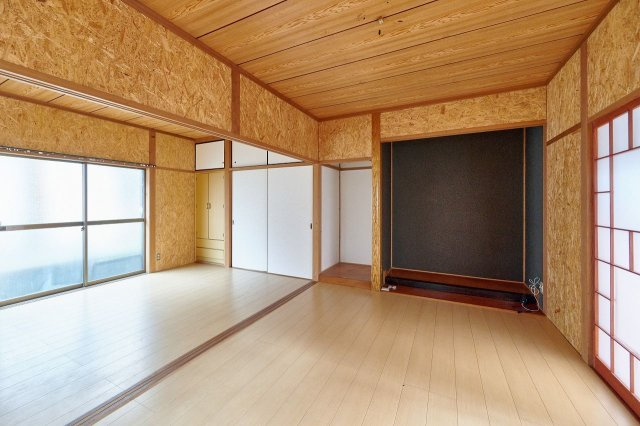 善導寺町飯田戸建の寝室|風通しも良い寝室です☆