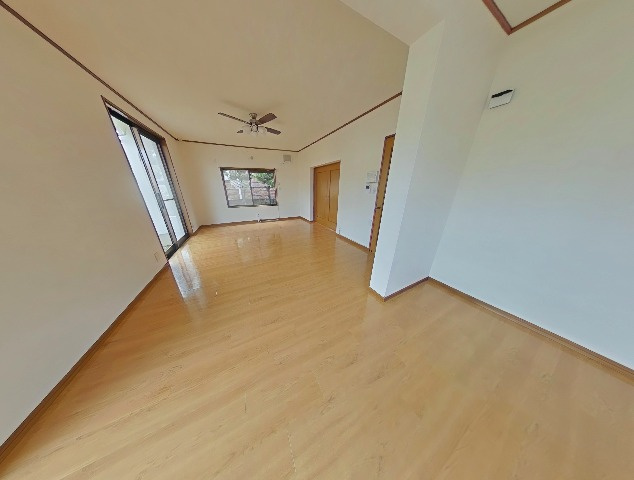 吹田市高野台2丁目貸家