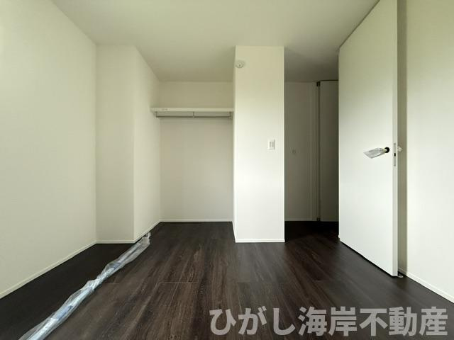 茅ヶ崎市西久保　新築戸建　全4棟の内装|6帖　サービスルーム