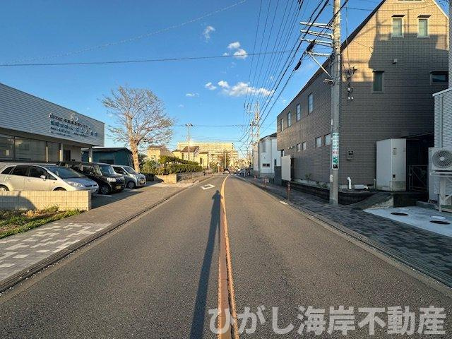 茅ヶ崎市矢畑　売地の前面道路含む現地写真|現地外観