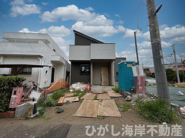 茅ヶ崎市東海岸南6丁目　新築戸建　全３棟の外観|9月4日撮影　建築中　現地外観