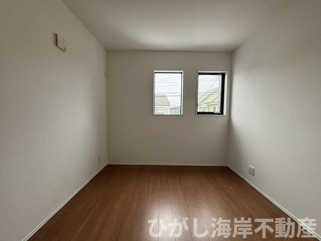 茅ヶ崎市中海岸４丁目　新築戸建　全３棟の子供部屋|5.8帖　洋室