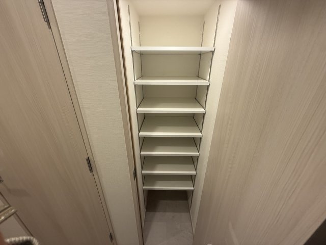 【収納】プレサンス神崎川ファインブレス