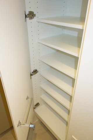 クラリティア西日暮里の収納