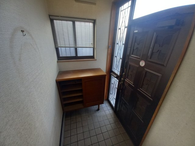 【収納】 | 津之江町2丁目車庫付貸家 | 下駄箱
