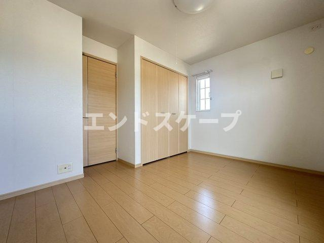 クレメントの洋室|高崎、前橋のお部屋探しはエンドスケープまで！お客様の理想お聞かせ下さい♪