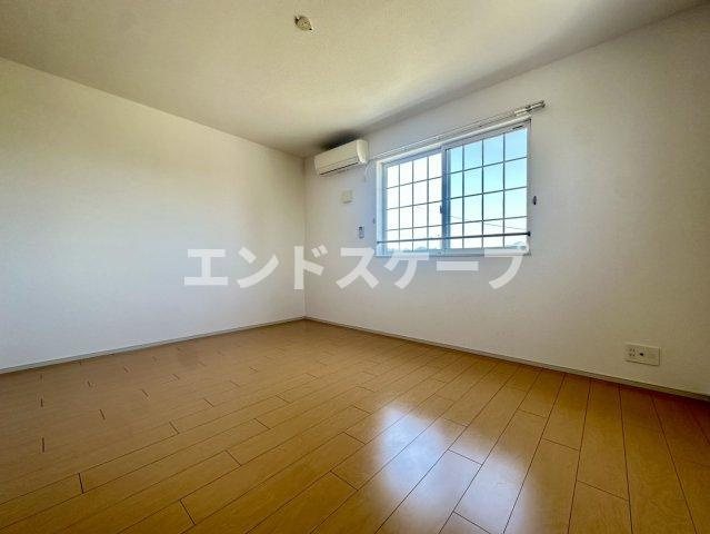 エタニティの洋室|高崎、前橋のお部屋探しはエンドスケープまで！お客様の理想お聞かせ下さい♪