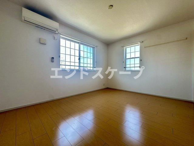 エタニティの洋室|高崎、前橋のお部屋探しはエンドスケープまで！お客様の理想お聞かせ下さい♪