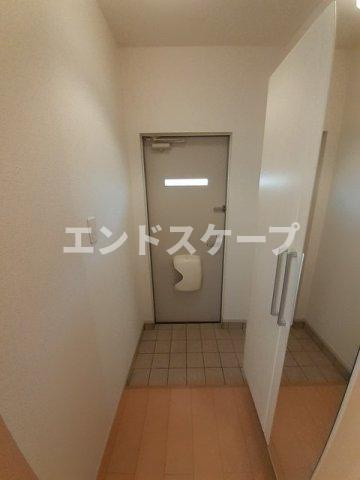 アルドールＶの玄関|高崎、前橋のお部屋探しはエンドスケープまで！お客様の理想お聞かせ下さい♪