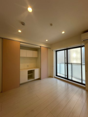 リブリ・千種　名古屋市賃貸 仲介手数料無料の居間・リビング