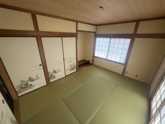 緑台中古一戸建の和室|和室があれば客間としても活用できます