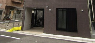 【エントランス】