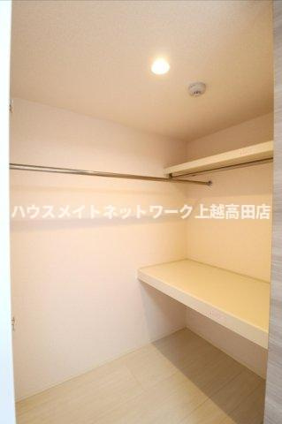 ロジュマン シュシュ Ｃの収納|ウォークインクローゼット
