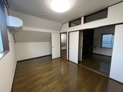 【洋室】 | 双葉町長屋