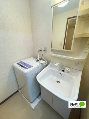 【洗面所】 | ラグナガーデン亀川