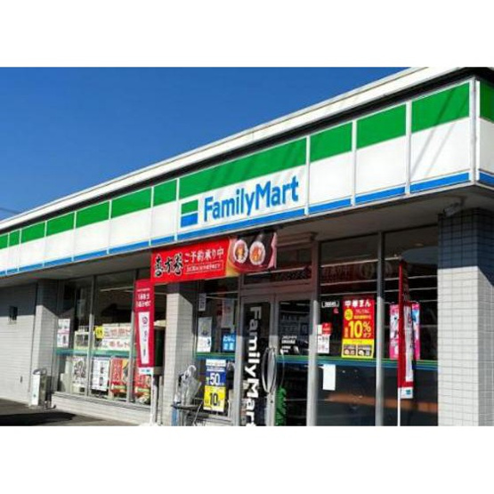 【周辺】 | アミンズ聖蹟桜ヶ丘 | コンビニ「ファミリーマート日野四谷橋店まで455ｍ」ファミリーマート日野四谷橋店