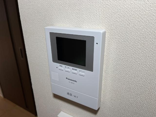 ドルチェ ヴィータの内装|カメラ付インターホン