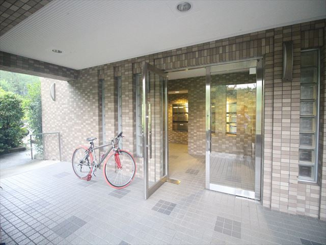【エントランス】 | クリアコート寺谷