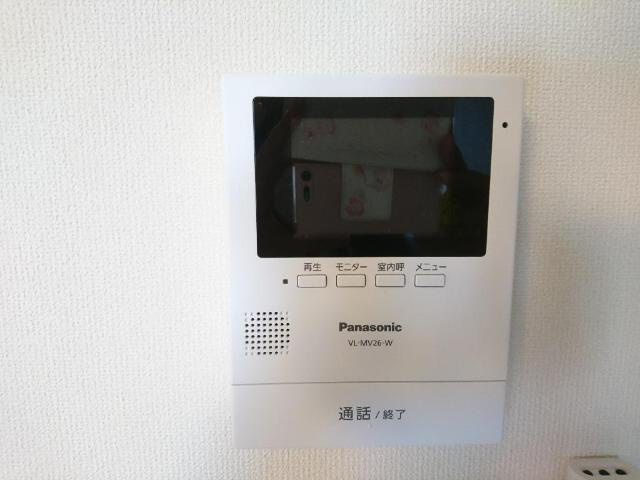 クレディールの内装|カメラ付インターホン