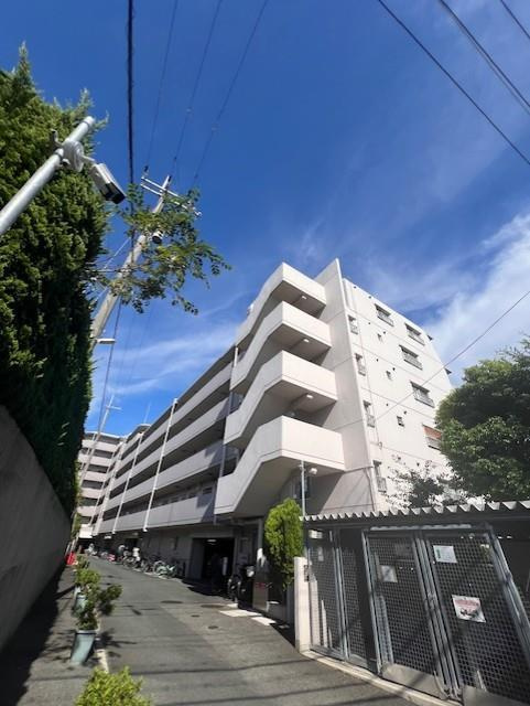 ハイロイヤル緑地公園パート二Ａ棟　