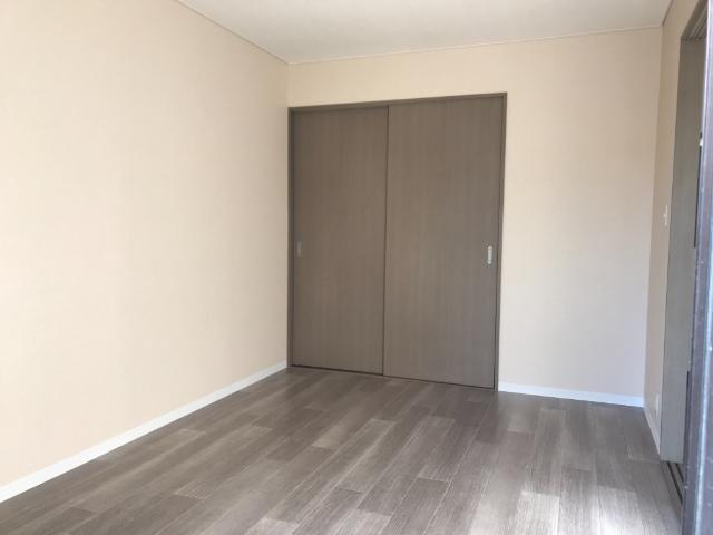 エスポアガーデンの内装|洋室①